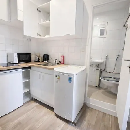 Appartement 15eme Proche Metro Confort